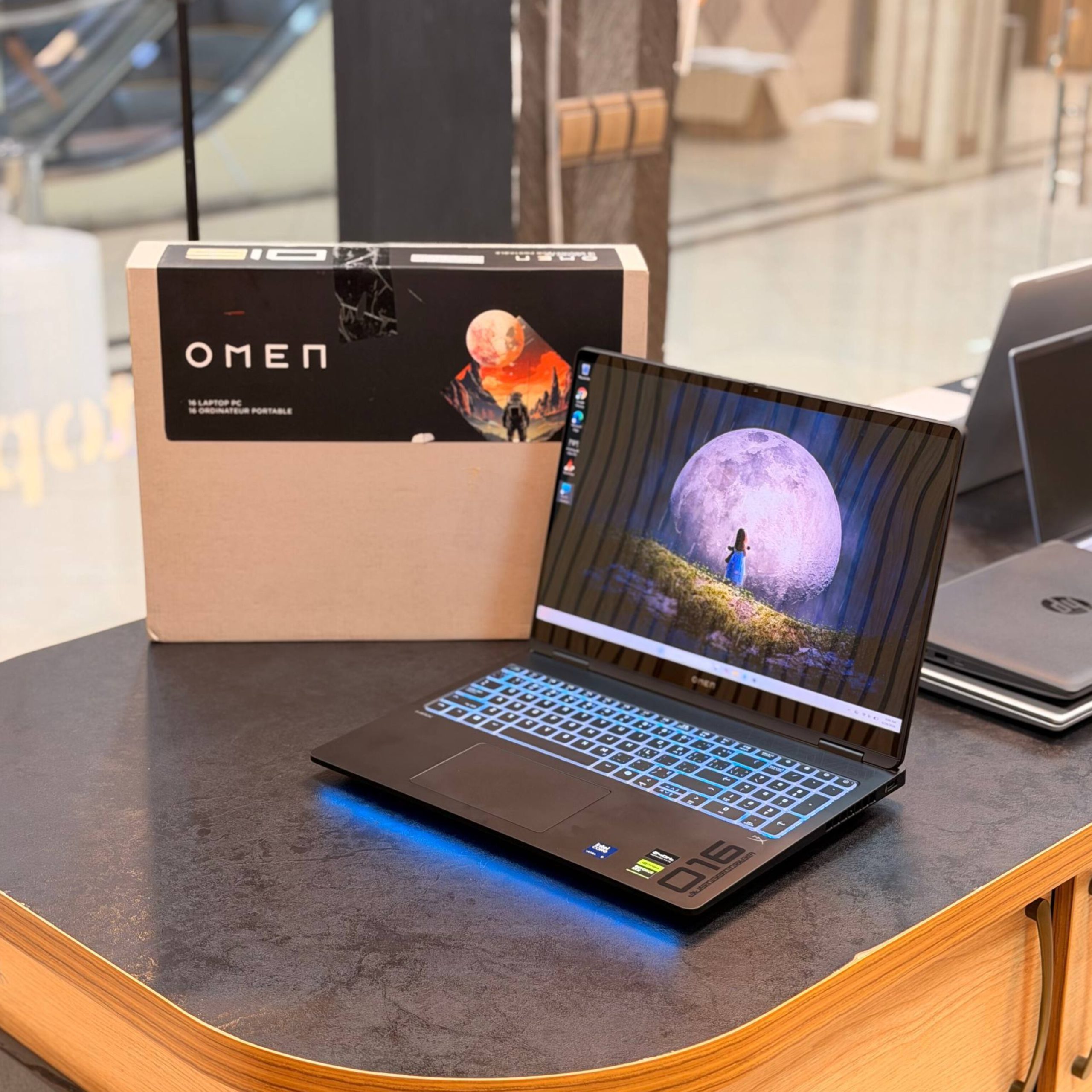 لپ تاپ گیمینگ HP OMEN MAX 16 Ultra 9 275HX 64GB 2TB RTX 5090 24GB OLED 240Hz